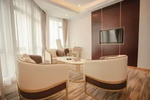 Huating Hotel - Image 5