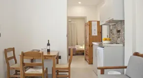 Vaso Apartments - Image 4
