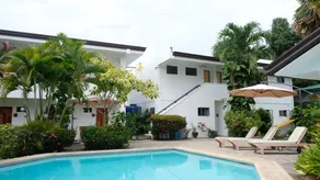 Red Knight Gardens - Image 5