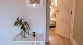Peaceful Scandi Garden room - Image 2