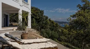 Laconian Collection Villa Big Blue - Image 3