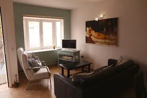 ART VILLA - Image 2