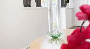 RS Prime Inn Birmingham - Premium Private Rooms & 2 Double Beds Apartment With Bathroom & Kitchen, Free Parking Near NEC, Airport, HS2 Birmingham - Image 2