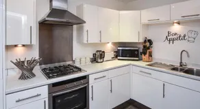 Parc y Bryn Serviced Apartments - Image 5