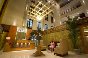 THE ROYAL COURT HOTEL & SPA - Image 5