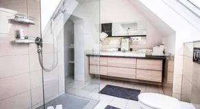 Hotel Flair - Image 2
