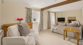 The Snug at Arlington Mill - Image 2