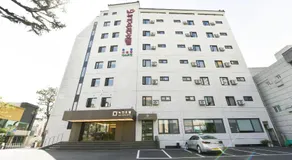 Busan Nokcheon Hot Spring Hotel - Image 3