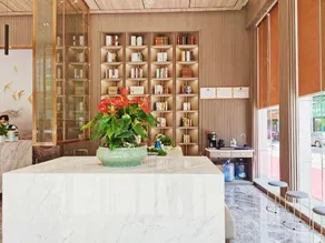 Yihe Boutique Hotel - Image 4