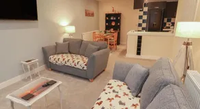 20 Lorton Street - Image 2