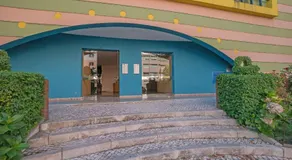 1-minute walk to the Metro and 2 to the Supermarket - Image 5