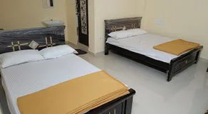 R K Lodge & Mini Function Hall - Image 2