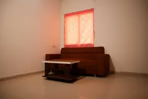 SPOT ON Hotel The Comrade Rudrax Residency Nr Diamond Burs - Image 2