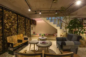 Beimen WOW Poshtel - Image 5