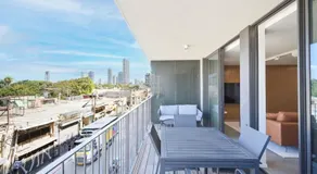 Stylish Sea View 2BR Apartment by HolyGuest - Image 3