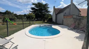 Séjour champêtre avec piscine partagée à Chabris - Image 4