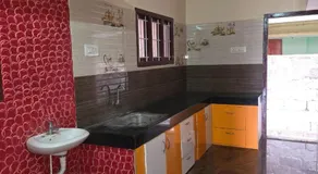 Royal Peters Holiday Homes, Main Falls, Coutralam - Image 3