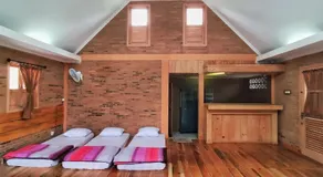The Cabin Bungalow - Image 3