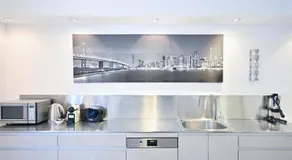 Peaceful 3BR near Frishman Beach by HolyGuest - Image 3