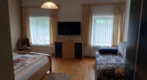 Spitzer Apartment - Image 2