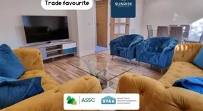 MUIRTON HOUSE - INVOICE and REDUCED PRICE only via SUNRISE SHORT LETS DUNDEE, 4 Bed House, 4 Car Par - Image 3