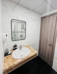 HANA HOTEL - Image 4