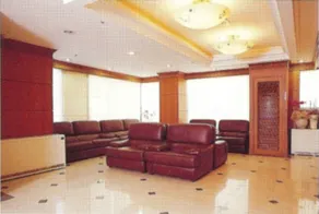 Central Hotel - Image 3