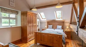 Waterside Cottage - Image 2