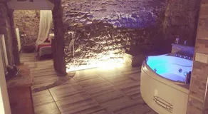 La grotta dell'Antica Calvasino - Jacuzzi - Image 2