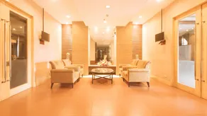 Torre Venezia Suites - Image 4