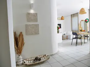 Apartment in Adelianos Kampos - Image 4