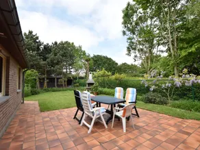 Family home close to the beach - Image 1