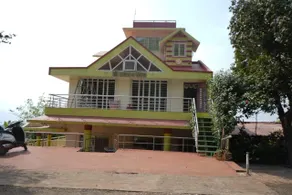 Shree Narayana Palace - Image 5