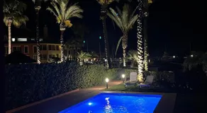 Lovely 2 bedroom unit with private pool - Image 3