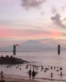 New Getsemani Guesthouse Sanur 1 min walk to Beach - Image 3