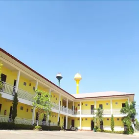 Amonruk Hotel 1 - Image 2