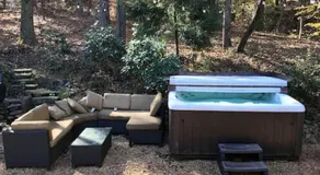 Farmhouse in a Peaceful Paradise with Huge Hot tub - Image 4