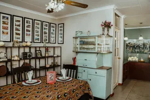 Ons Dorpshuis Guesthouse - Image 4