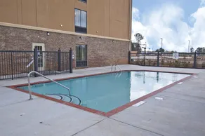 Holiday Inn Express & Suites Jackson/Pearl International Airport By IHG - Image 5