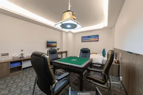 Maple Luxury Art Hotel (Zhongshan Guzhen Huayi Plaza Branch) - Image 5