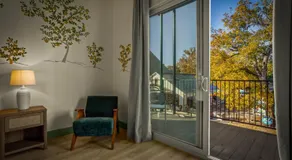 Hotel Mojo - Image 4