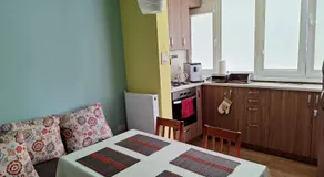 Cosy flat close to the center - Image 4