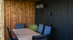 Staining Luxury Lodges - Image 5