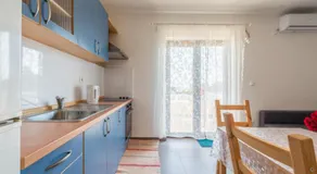 Apartments Lea & Eva 150 meters from the sandy beach - by TA Leut Agency - Image 5
