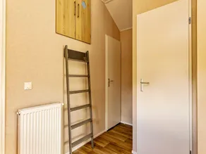 Premium Lodge Near Recreation Lake - Image 3