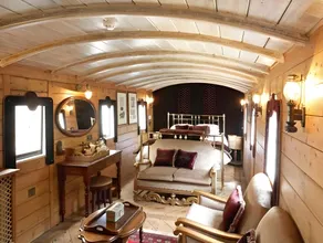 The Hoste and The Vine House Hotels - Image 3