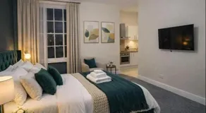 HD Urban Apartments - Image 5