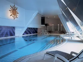 Yokohama Royal Park Hotel - Image 3