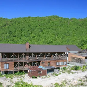 Niseko Goshiki Onsen Ryokan - Image 4