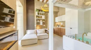 Luxury Suite - Jacuzzi et Sauna - Image 2